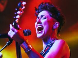 Music Sin Fronteras: Gina Chavez and the album Up.Rooted